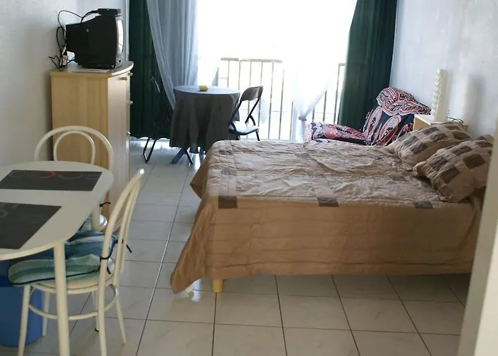 46, Héliopolis Fgh Au Village Naturiste Apartamento